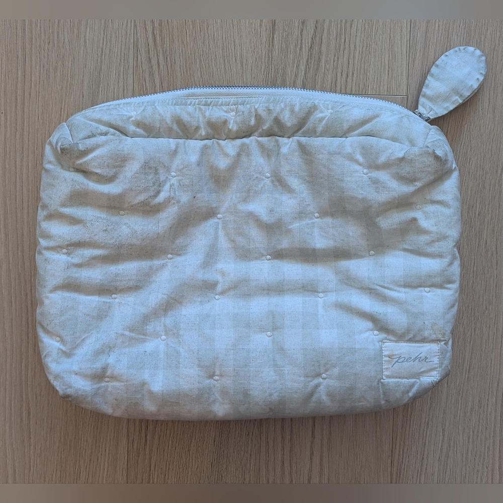 Pehr Pouch